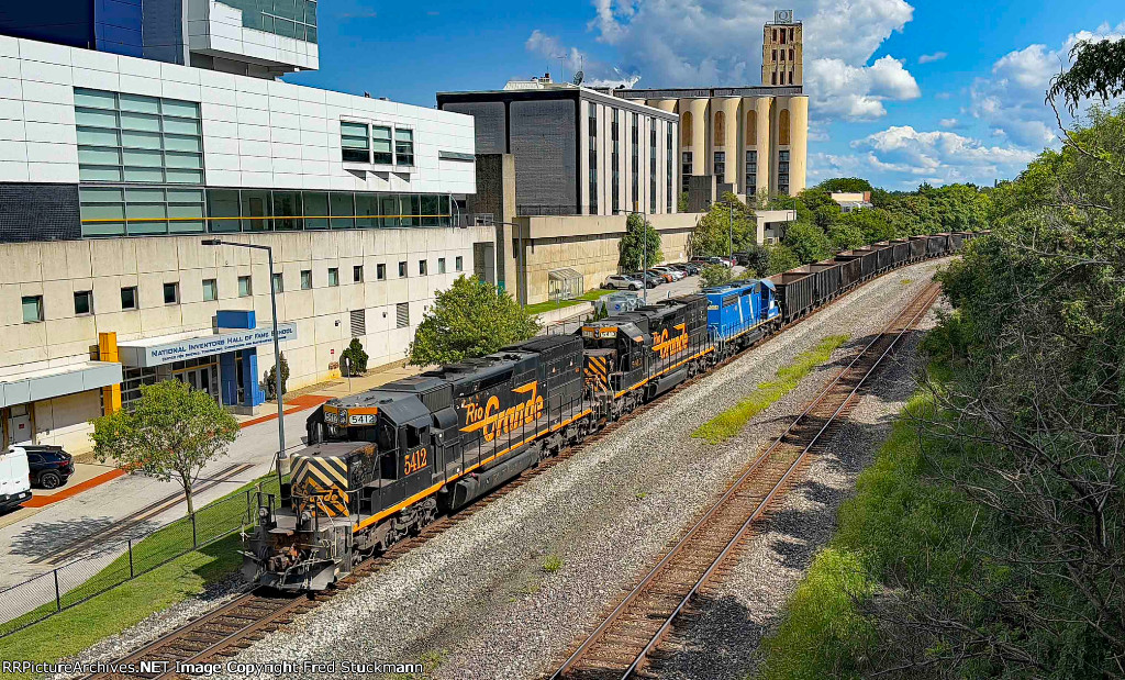 Returning to the Wheeling with the empties a bit later.